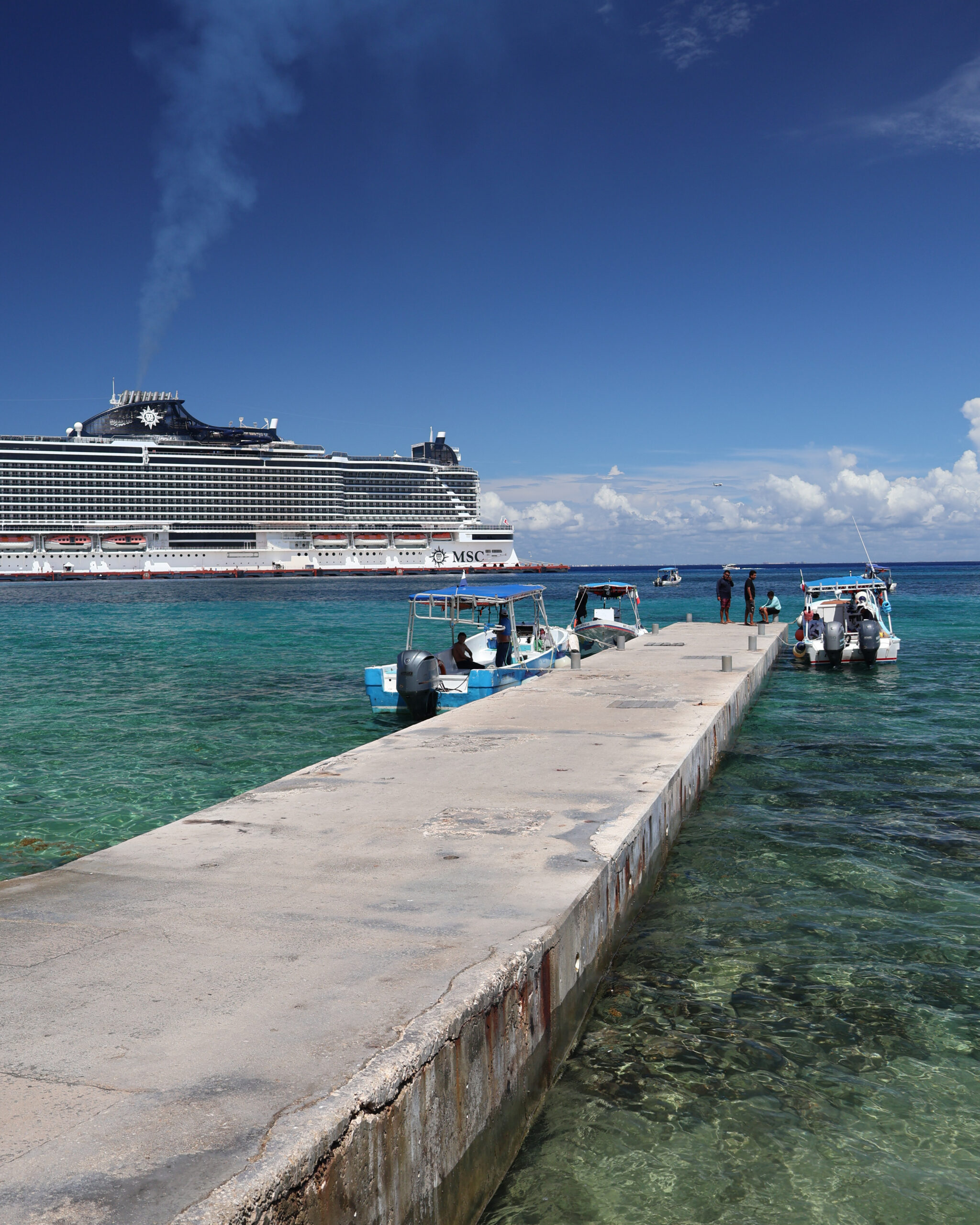 aqua safari pier 2